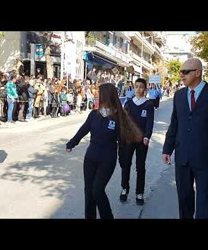 kozan.gr: ΟΛΗ η μαθητική παρέλαση  στην Κοζάνη για την Εθνική Επέτειο της 28ης Οκτωβρίου 1940