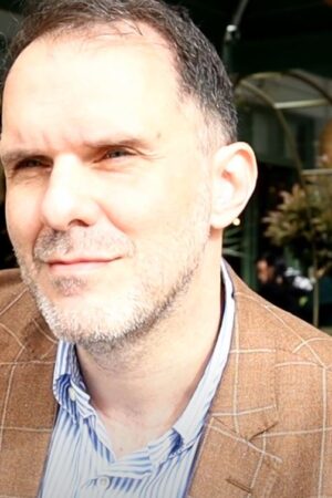 kozan.gr: O Γ.Γ. Γραμματέας του Δήμου Κοζάνης Περικλής Αλειφέρης, στην πρώτη του συνέντευξη, απαντά στις “κατηγορίες” της “Ενότητας” για τ’ ότι ο Δήμαρχος Κοζάνης Γ. Κοκκαλιάρης επιβραβεύει και παρουσιάζει κάποια έργα της προηγούμενης αυτοδιοικητικής θητείας σα να είναι δικά του, χωρίς να κάνει κάποια αναφορά στον Λ. Μαλούτα (Βίντεο)