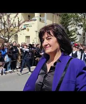kozan.gr:  H σημερινή μαθητική παρέλαση για την επέτειο της 25ης Μαρτίου στην Κοζάνη