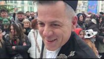 kozan.gr: Δείτε σ΄επανάληψη ΟΛΗ τη μεγάλη παρέλαση της Κοζανίτικης Αποκριάς 2026
