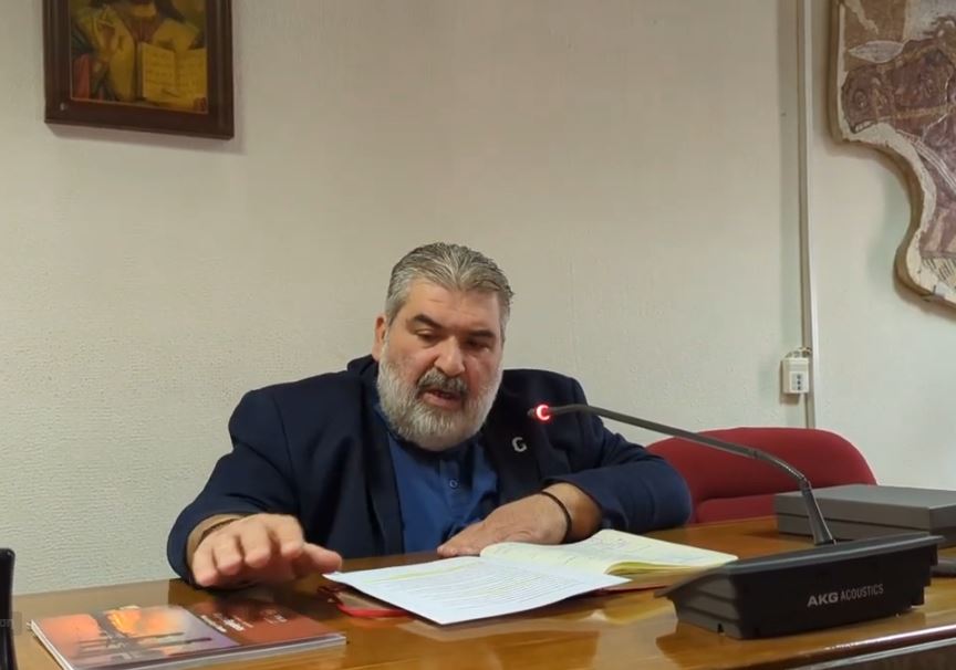kozan.gr: Π. Πλακεντάς προς Γ. Καραβασίλη: «Καμία αλλαγή πλεύσης και ατζέντας» – Τι απάντησε για την ΑΕΒΑΛ, τις απευθείας αναθέσεις, την τηλεθέρμανση και την απολιγνιτοποίηση  (Aναλυτικό ρεπορτάζ – Bίντεο)